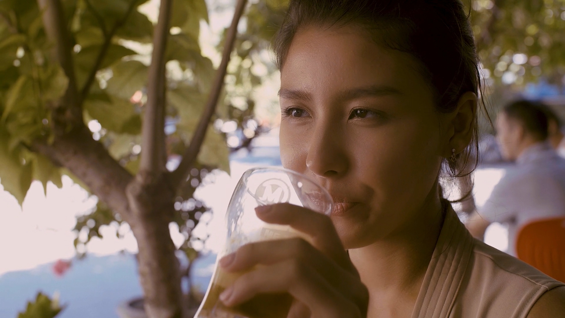 EasyTakeShowreel_00_00_57_17